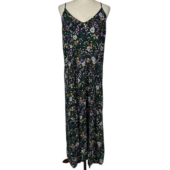 Old Navy | Dresses | Old Navy Maxi Dress Women Xl Dark Floral Strappy ...